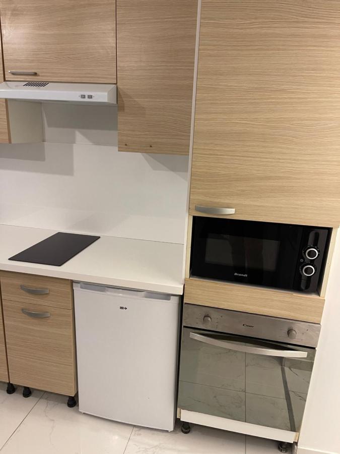 Maison Meublee Avec Parking Moulins  Zewnętrze zdjęcie